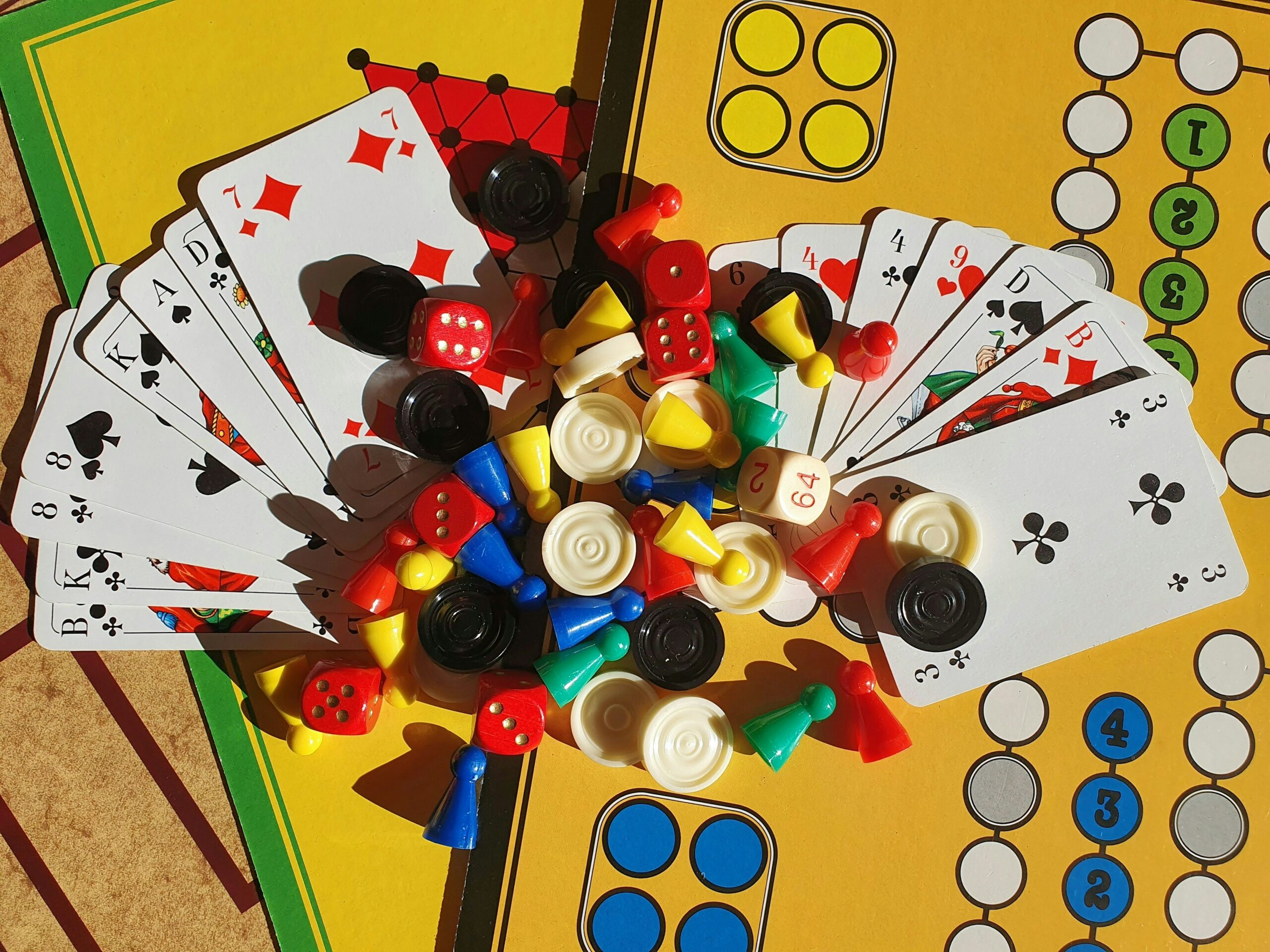 Après-midi jeux au local de Milan Accueil