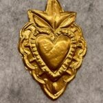 Décocasa: Coeurs ex-voto en métal repoussé